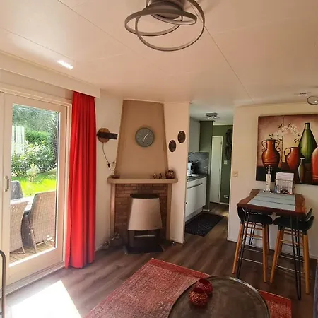 Сasa de vacaciones De Bosuil Putten